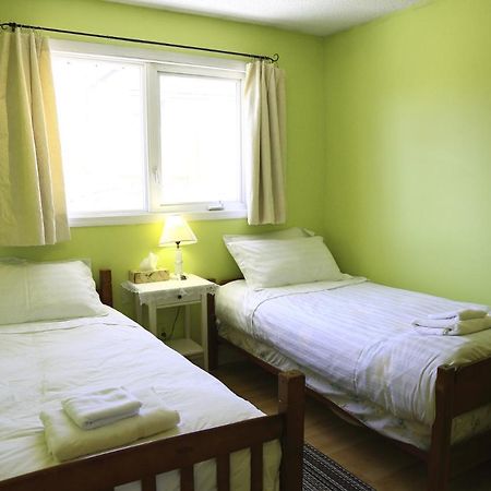 Jenny Guest House Yellowknife Εξωτερικό φωτογραφία