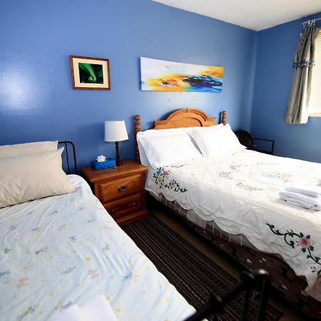 Jenny Guest House Yellowknife Εξωτερικό φωτογραφία