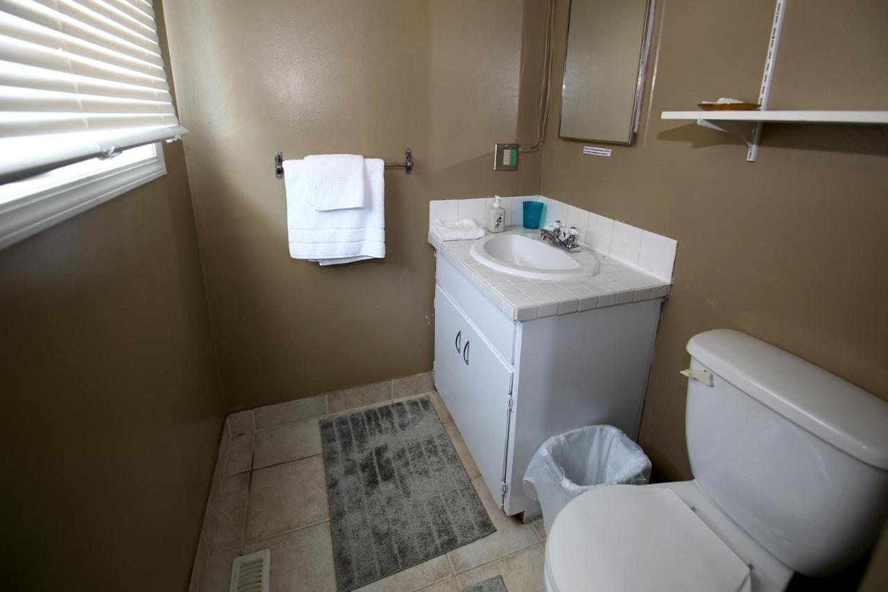 Jenny Guest House Yellowknife Εξωτερικό φωτογραφία